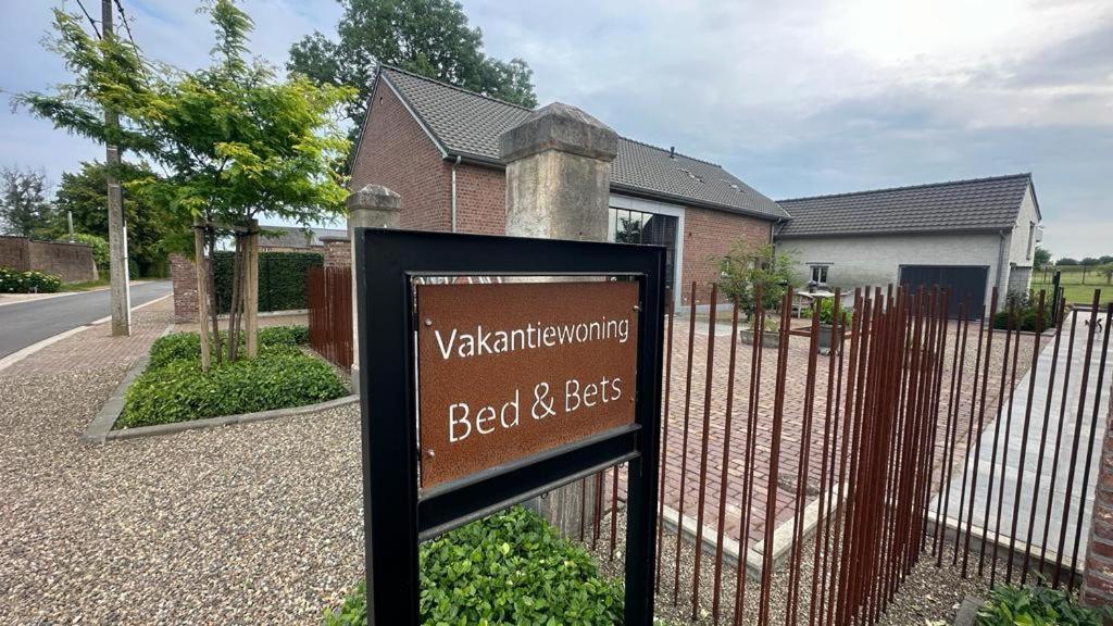 Bed & Bets! Villa Geetbets Exteriör bild